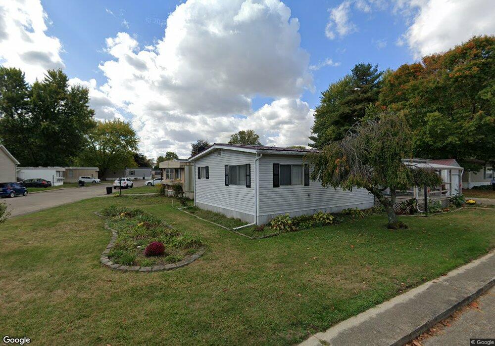 226 Parklawn Dr, Circleville, OH 43113 - photo 1