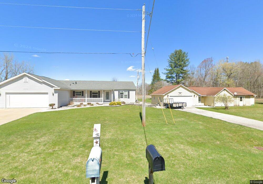 6105 Countryside Dr, Midland, MI 48642 - photo 1