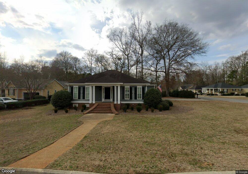 102 Westlake Cir, Americus, GA 31709 - photo 1