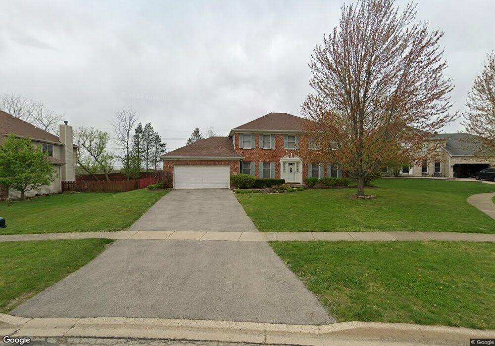 407 Grove Ct, Batavia, IL 60510 - photo 1