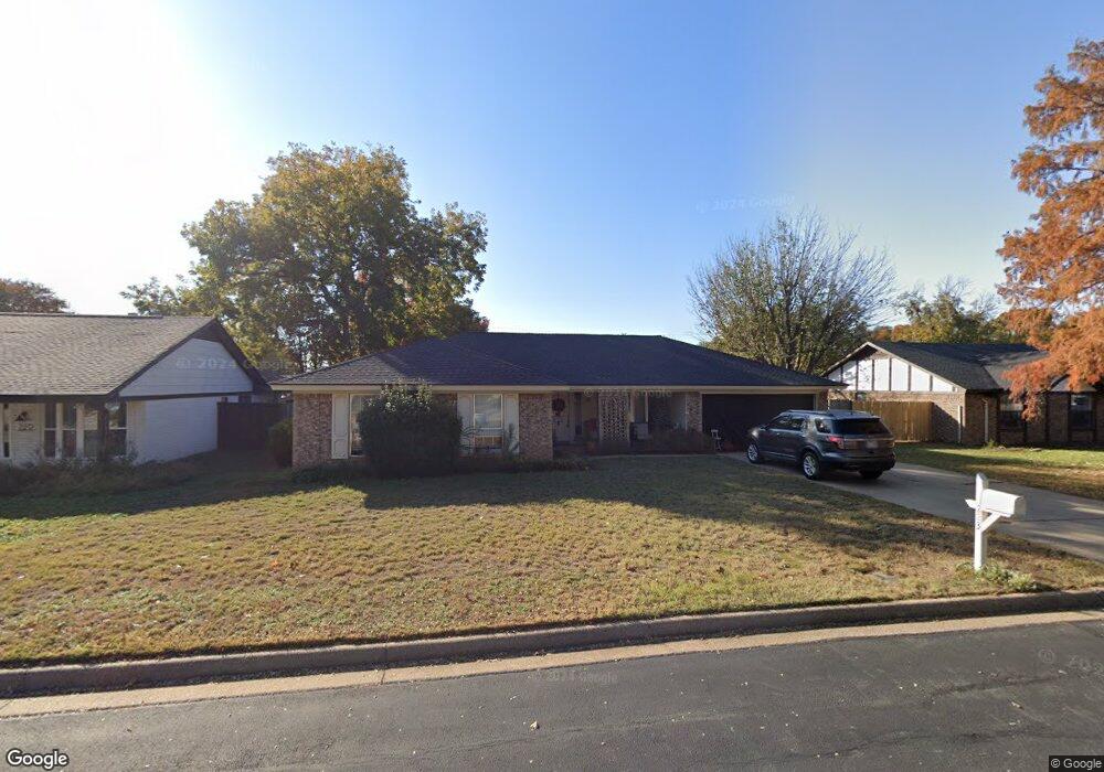 223 Norwich Dr, Hurst, TX 76054 - photo 1
