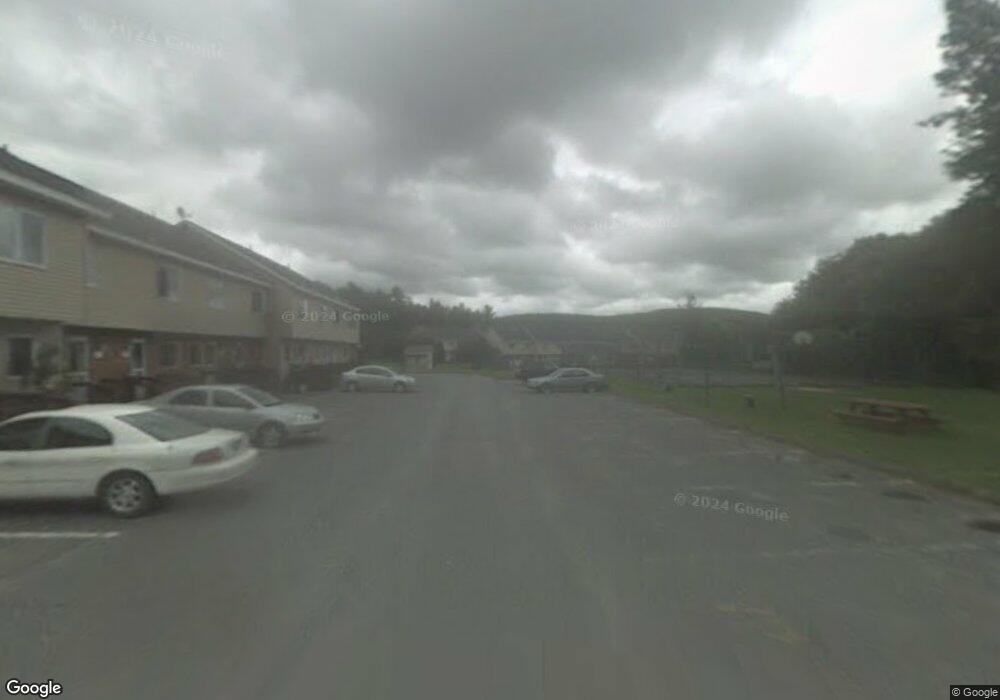 71 Renihan Meadows, Lebanon, NH 03766 - photo 1