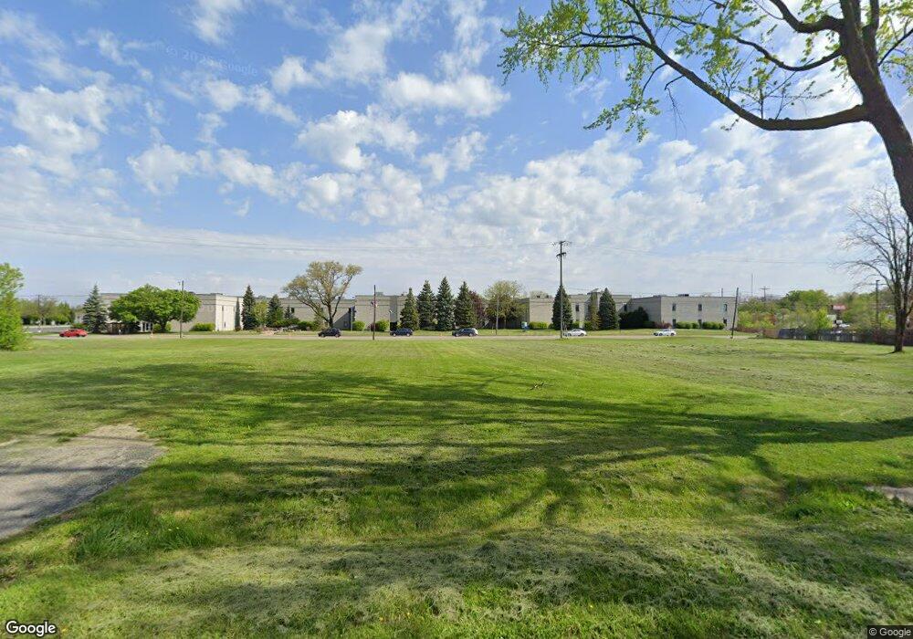 1044 W Whittemore Ave, Flint, MI 48507 - photo 1