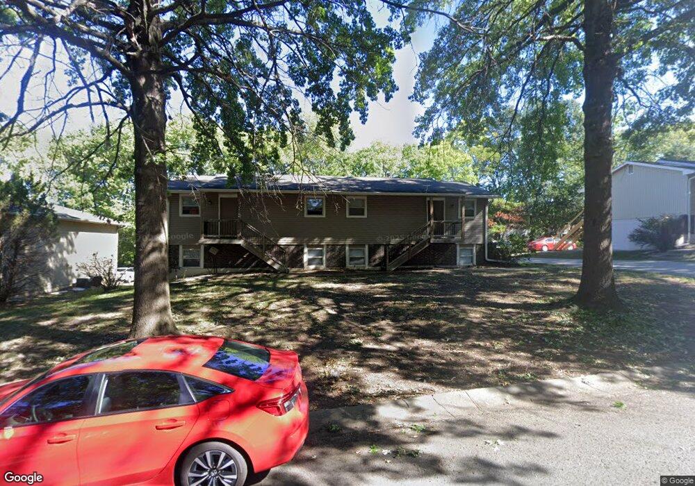 1205 NW Mock Ave unit A, Blue Springs, MO 64015 - photo 1