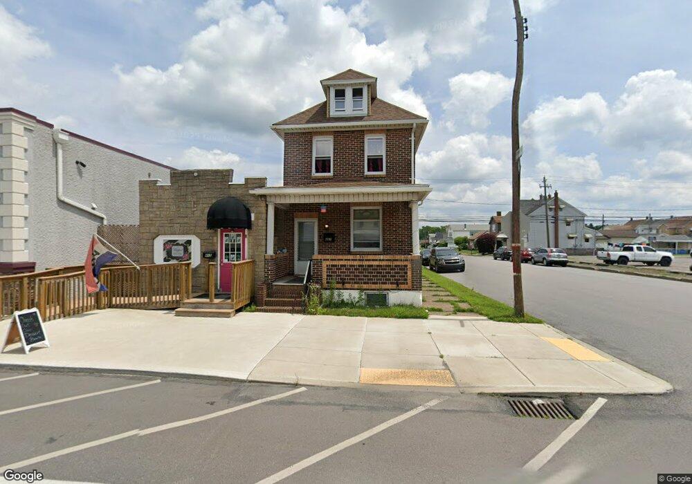 465 S Poplar St, Hazleton, PA 18201 - photo 1