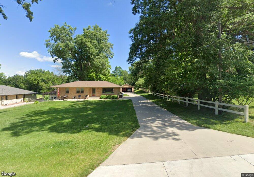 1526 Pioneer Rd, Des Moines, IA 50320 - photo 1