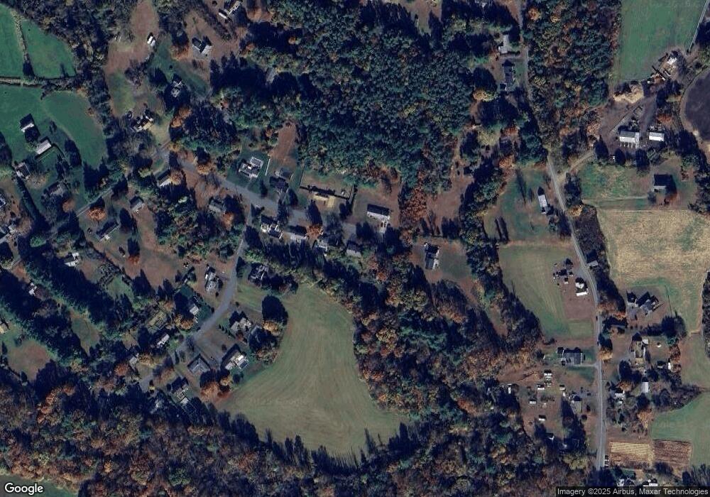 44 Mary Potter Ln, Greenfield, MA 01301 - photo 1