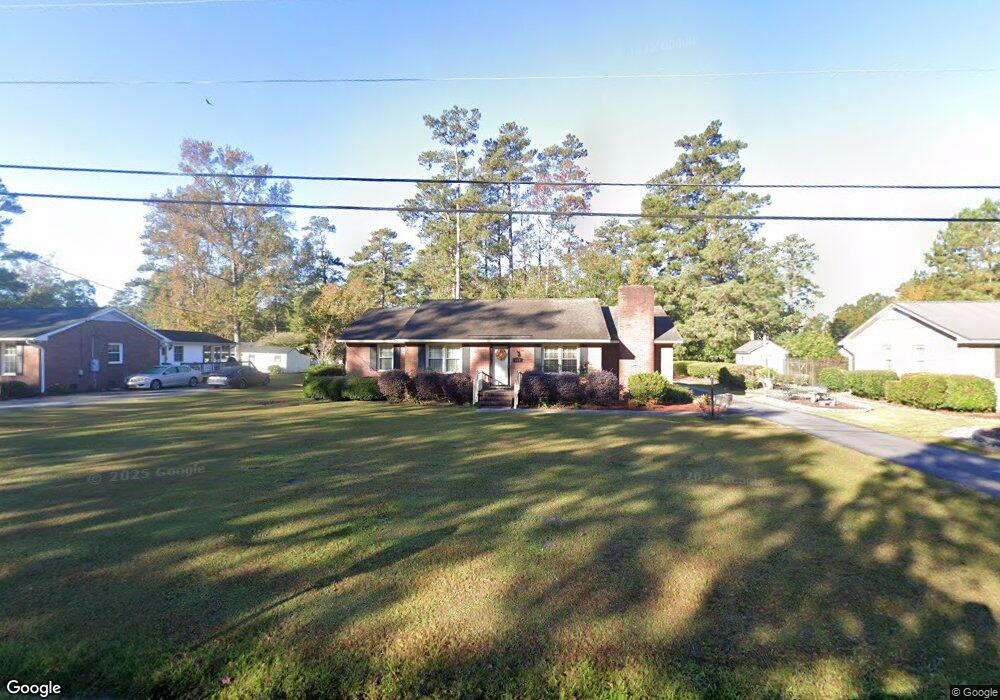 415 S Mcneil St, Burgaw, NC 28425 - photo 1