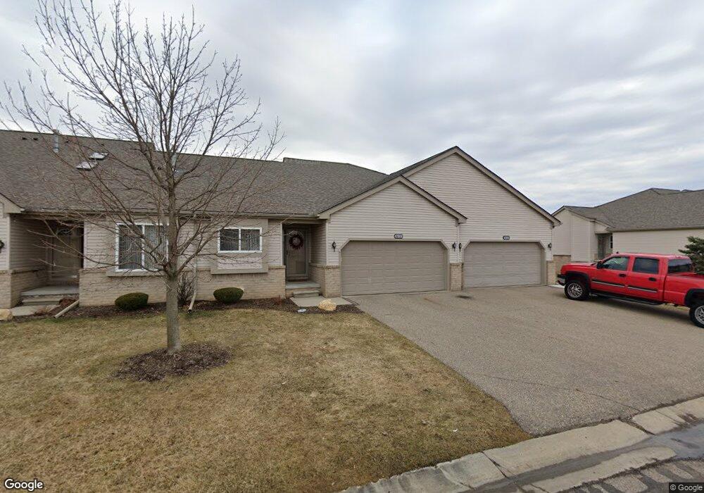 42008 Williams St unit 251, Grand Blanc, MI 48439 - photo 1