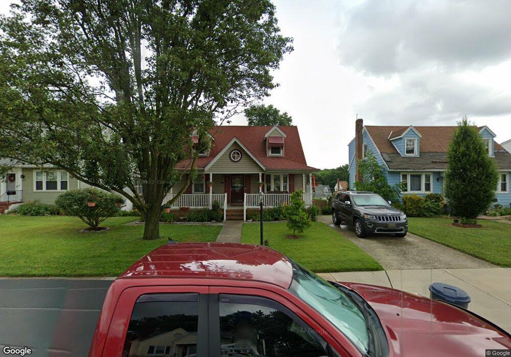 5561 Oakland Rd, Halethorpe, MD 21227 - photo 1