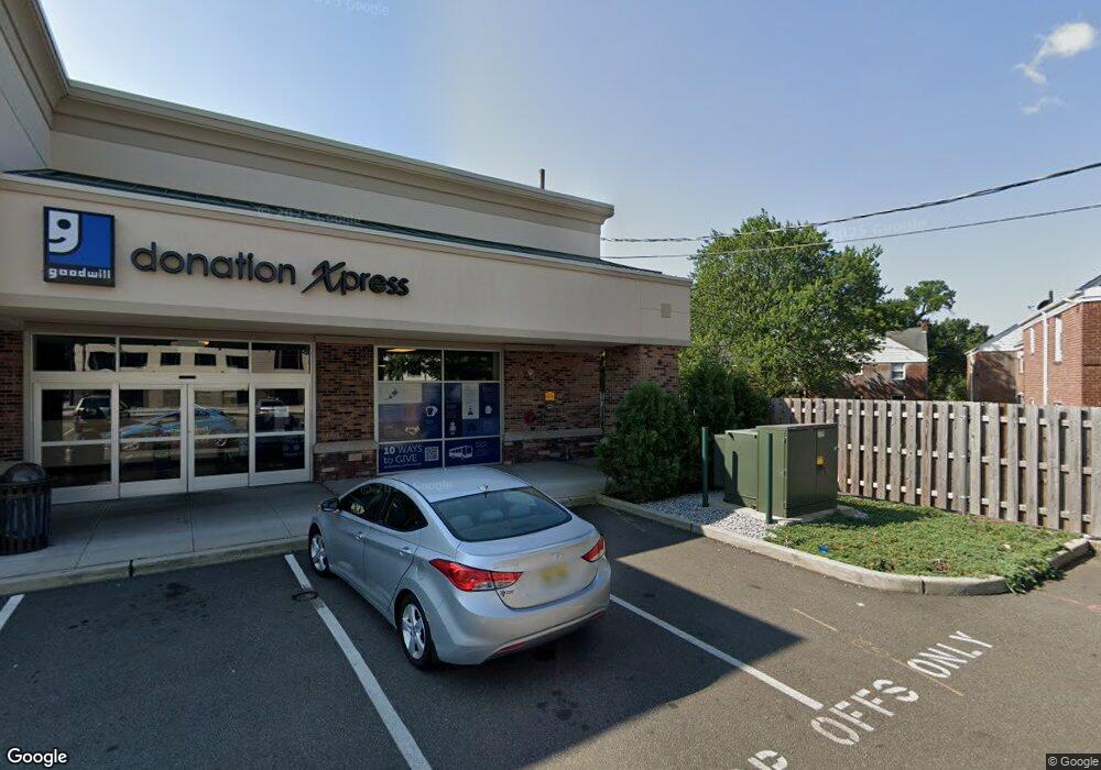 34 Elmwood Ct, Elmwood Park, NJ 07407 - photo 1