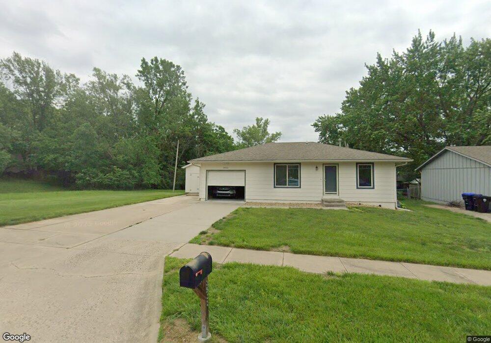 3933 SW Cambridge Terrace, Topeka, KS 66610 - photo 1