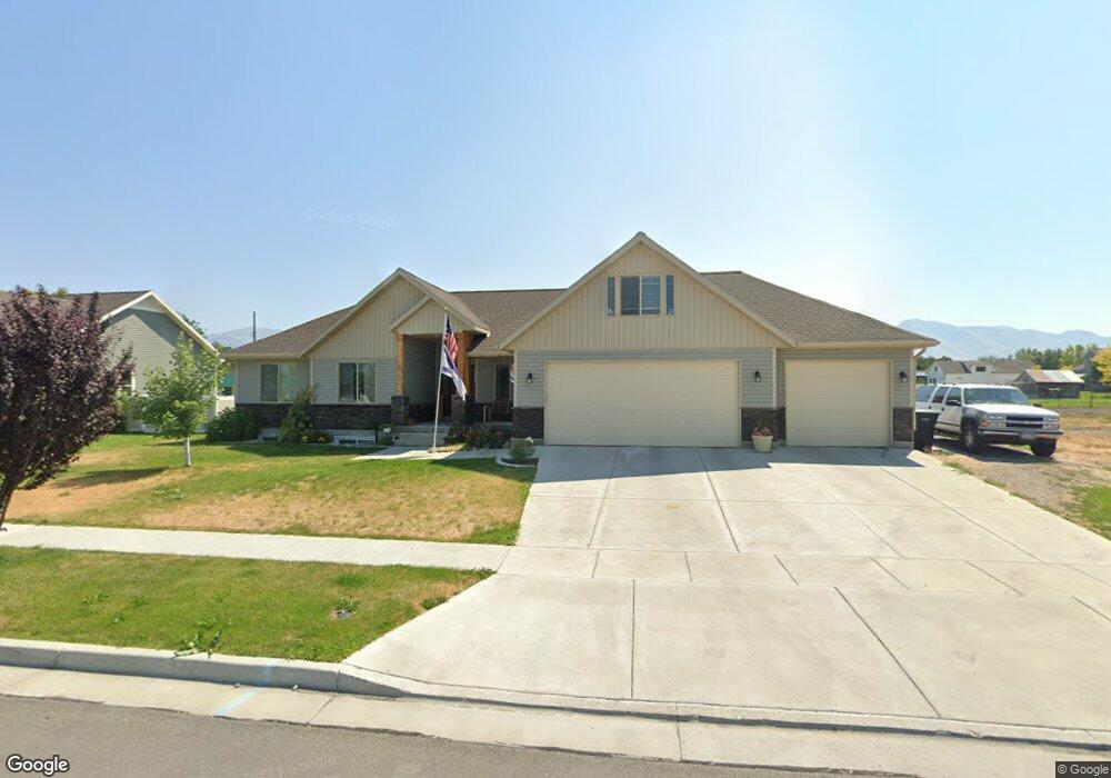 242 N 575 W, Hyrum, UT 84319 - photo 1