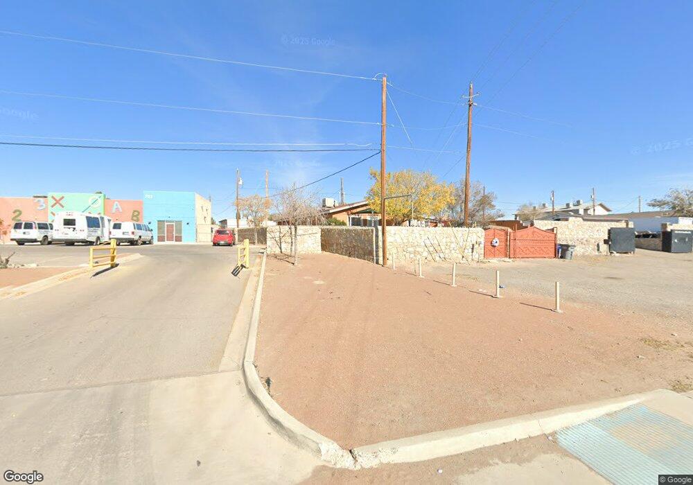 739 N Carolina Dr, El Paso, TX 79915 - photo 1