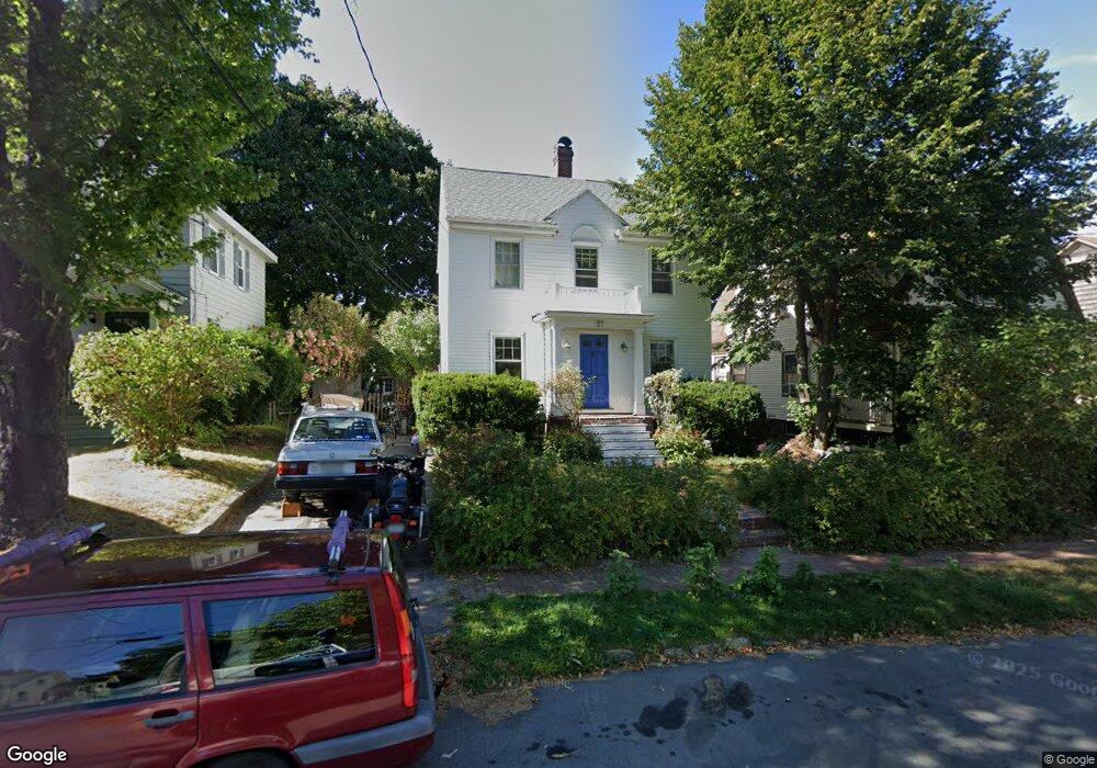 21 Kenilworth St, Portland, ME 04102 - photo 1