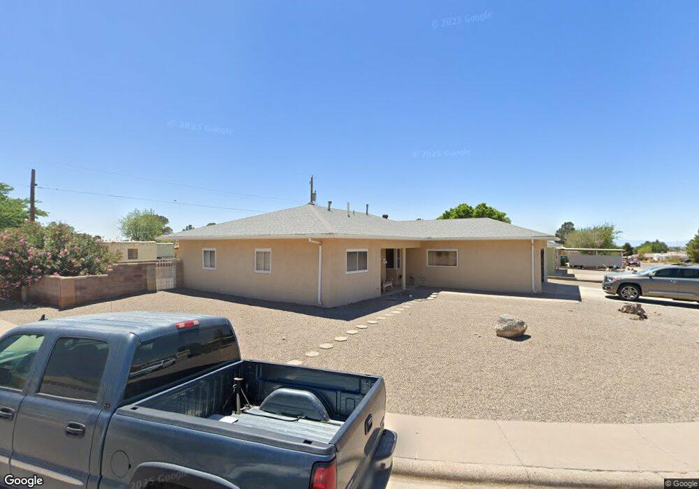 2102 Dewey Ln, Alamogordo, NM 88310 - photo 1