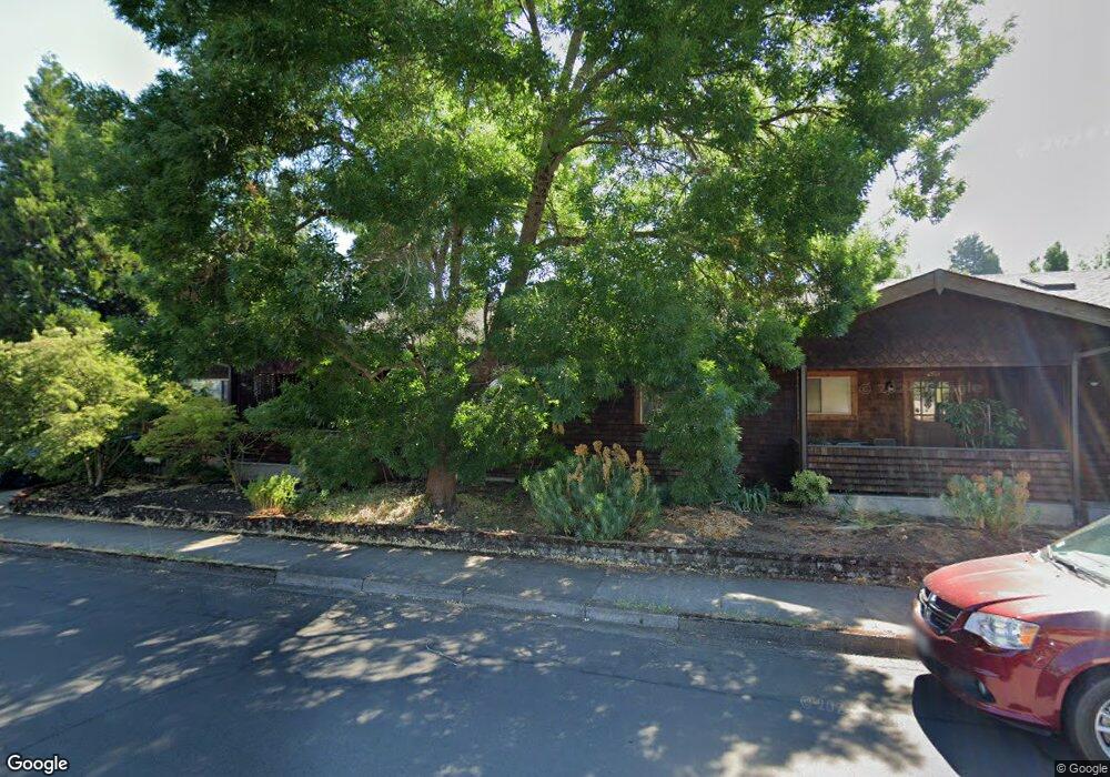 2909 Charnelton St, Eugene, OR 97405 - photo 1