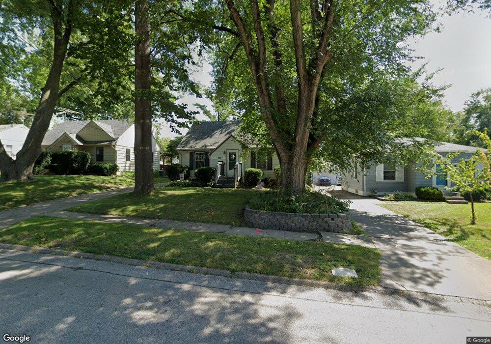 3701 38th St, Des Moines, IA 50310 - photo 1