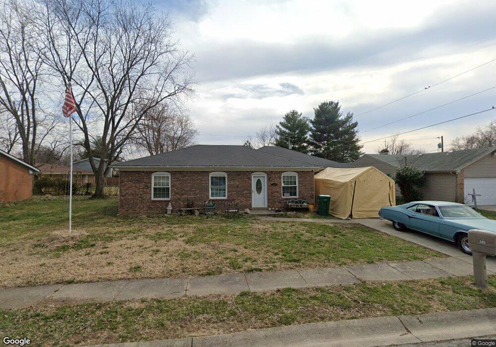 205 Chester Dr, New Albany, IN 47150 - photo 1