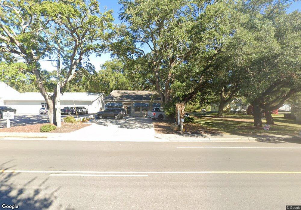 708 N Howe St, Southport, NC 28461 - photo 1