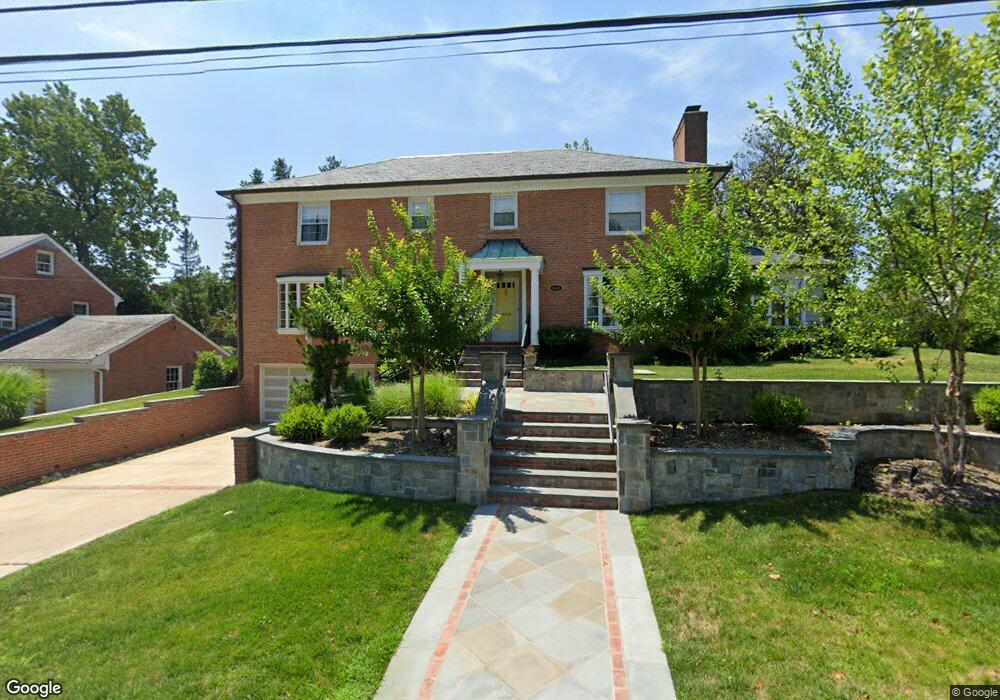 3610 Cardiff Rd, Chevy Chase, MD 20815 - photo 1