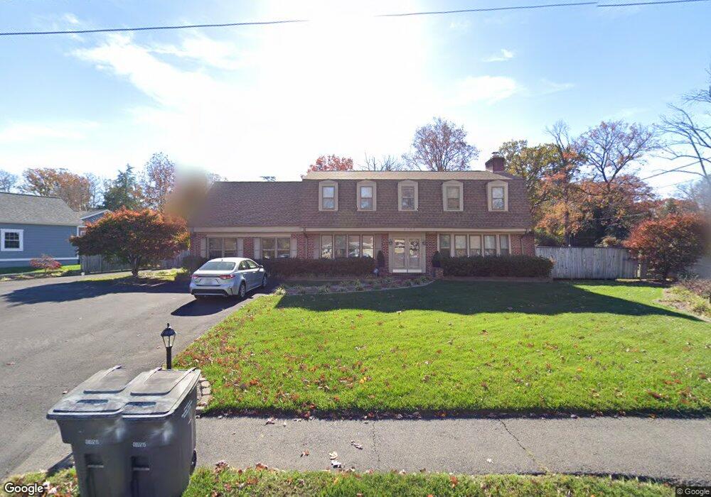 6705 S Kings Hwy, Alexandria, VA 22306 - photo 1