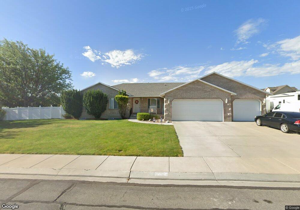 3721 Thunder Rd, Riverton, UT 84065 - photo 1