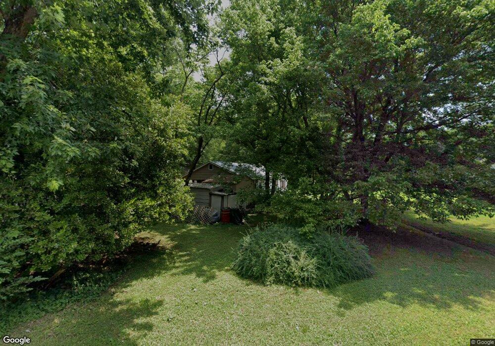 1002 Paris St, Chickamauga, GA 30707 - photo 1