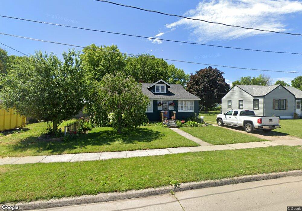 2921 Walker St, Des Moines, IA 50317 - photo 1