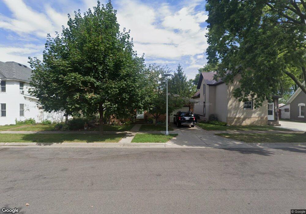 1019 Johnson St, La Crosse, WI 54601 - photo 1