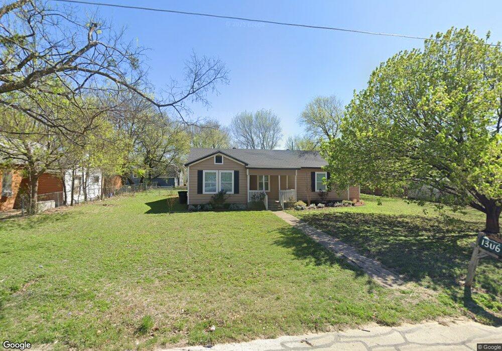 1306 Madison St, Cleburne, TX 76033 - photo 1