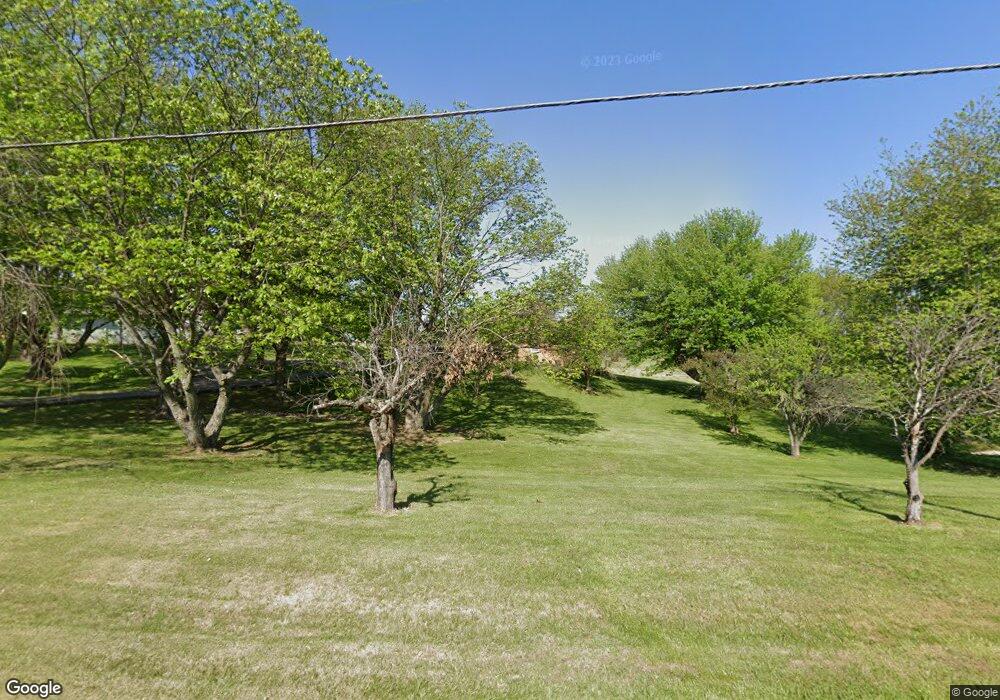 4684 Scottsville Rd, Floyds Knobs, IN 47119 - photo 1