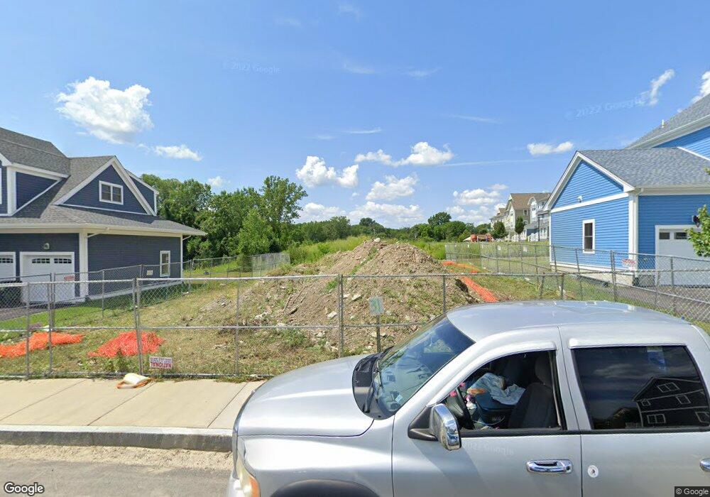 31 Senator Bolling Cir, Dorchester Center, MA 02124 - photo 1