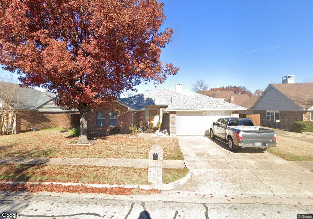 2605 Willow Crest Ct, Bedford, TX 76021 - photo 1