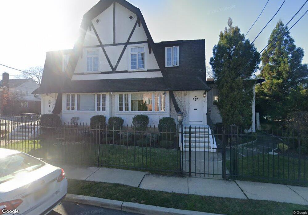 152 Mcelroy Ave, Fort Lee, NJ 07024 - photo 1