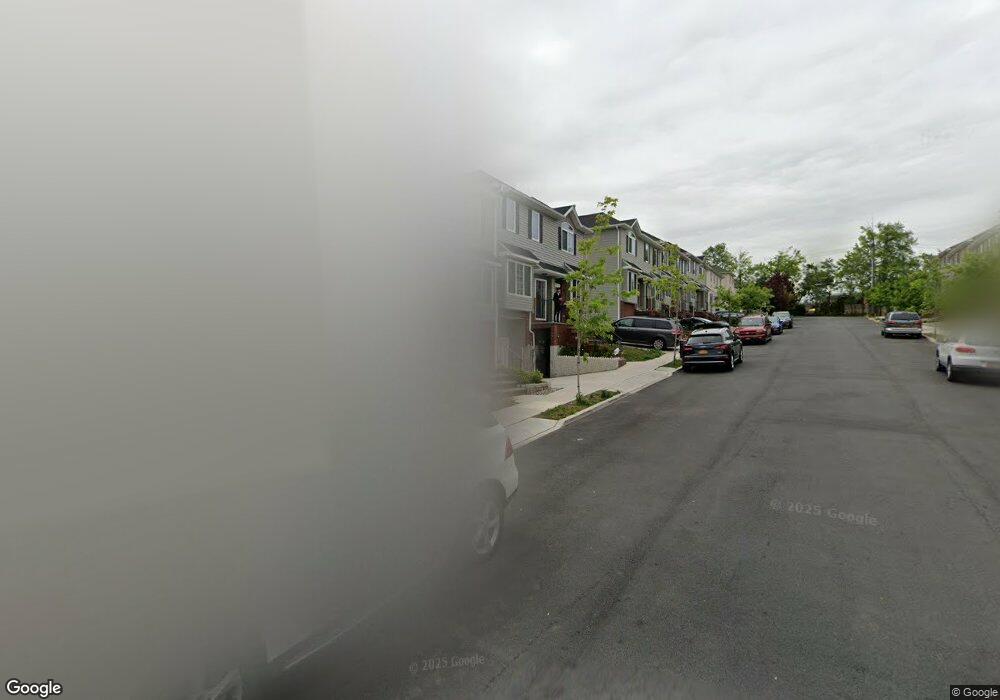 87-106 Burgundy Loop, Staten Island, NY 10304 - photo 1