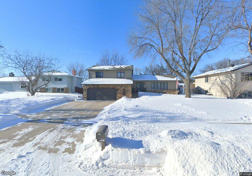 1713 Whitestone Cir S, Fargo, ND 58103 - photo 1