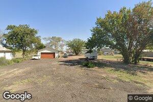 212 N Mayer Ave, Willow, OK 73673