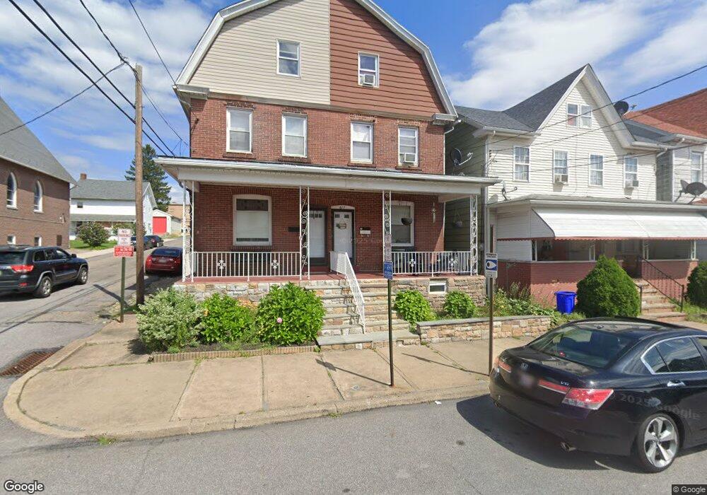 617 N Vine St, Hazleton, PA 18201 - photo 1