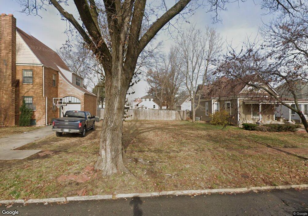 1419 Corning Ave, Parsons, KS 67357 - photo 1