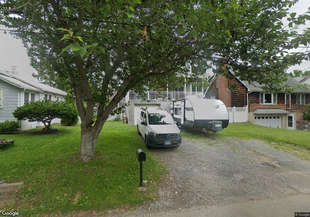 3 Garden Place, Greenwich, CT 06831 - photo 1