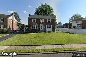 2946 Wakefield Dr, Holmes, PA 19043