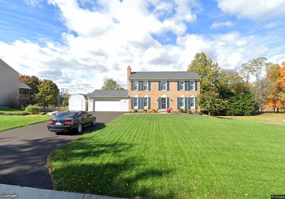 637 Tanglewood Dr, Sykesville, MD 21784 - photo 1