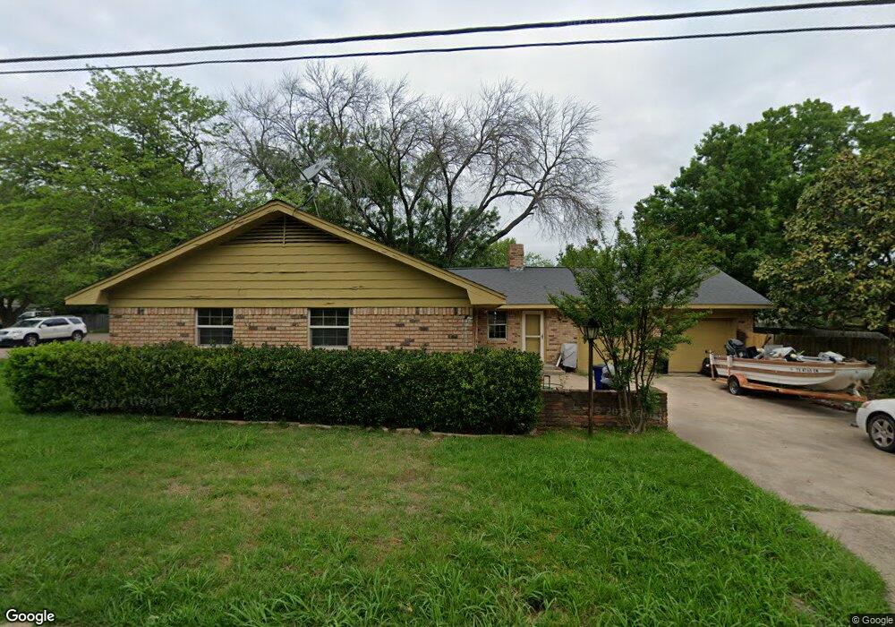 1500 Munn Dr, Ennis, TX 75119 - photo 1