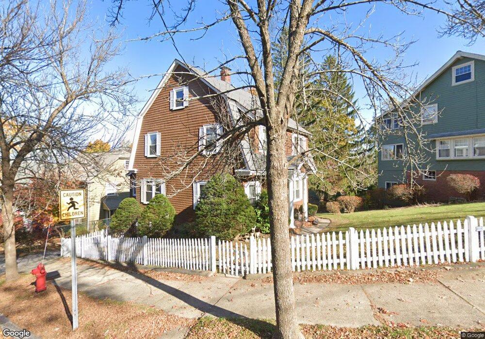 22 Ashland St, Arlington, MA 02476 - photo 1