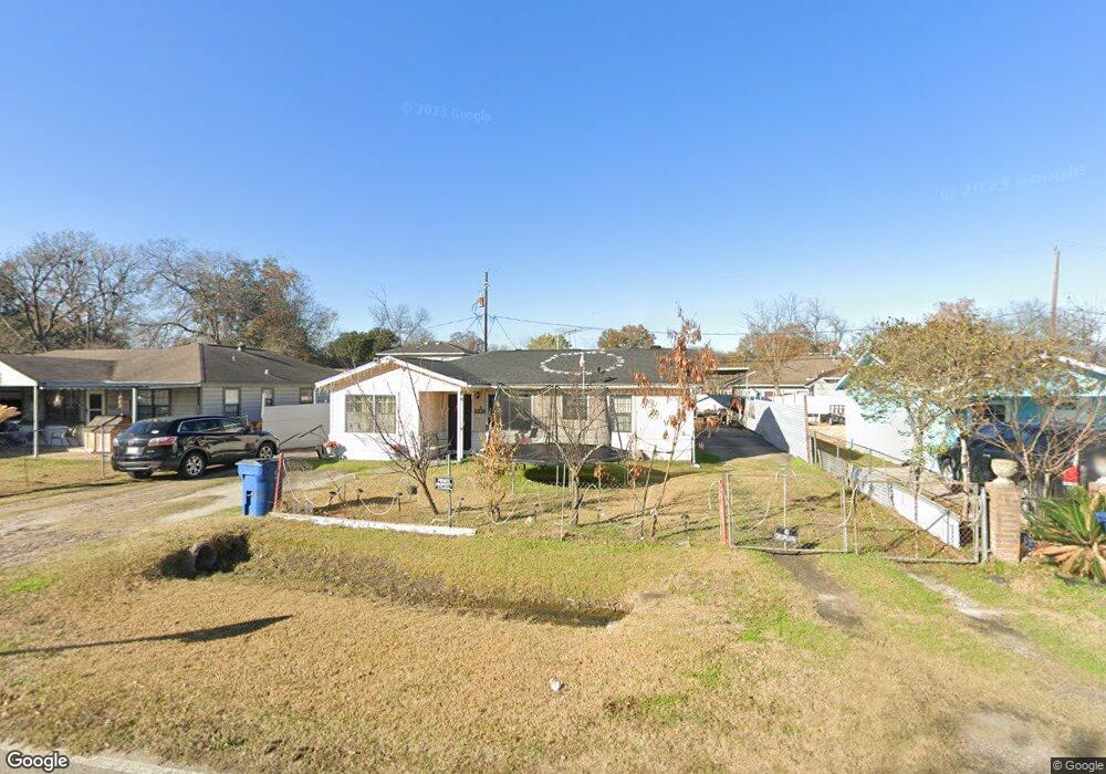 2235 Sunny Dr, Houston, TX 77093 - photo 1