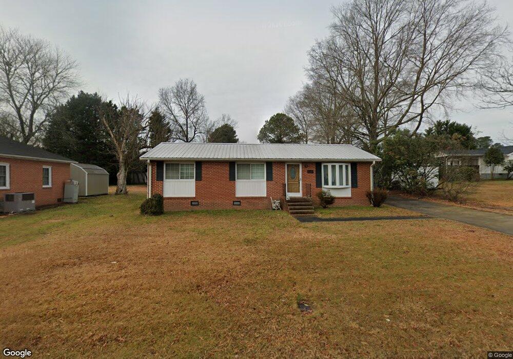 111 Moreland Dr, Oxford, NC 27565 - photo 1