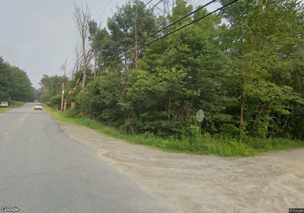 4 Clough Pond Rd, Canterbury, NH 03224 - photo 1