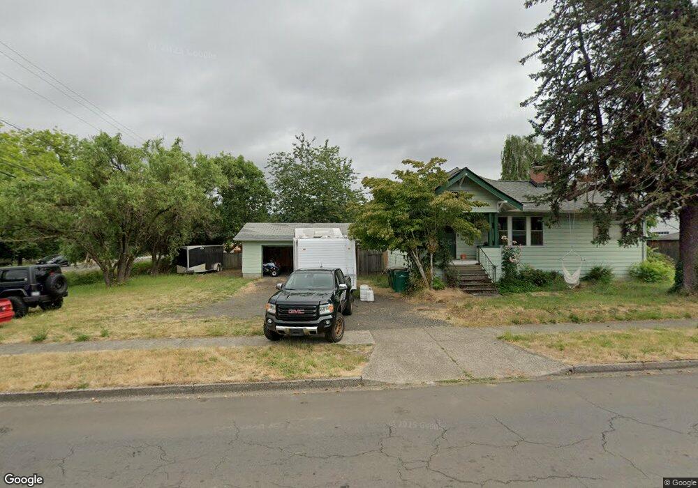 703 Crestview Dr, Newberg, OR 97132 - photo 1