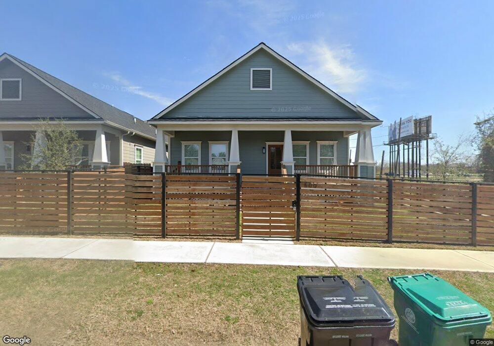 500 Vincent St, Houston, TX 77009 - photo 1